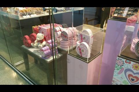 The Belgian chocolatier puts hearts (and a small teddy bear) in the shop window